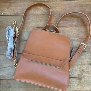 Fawn Design Square Backpack